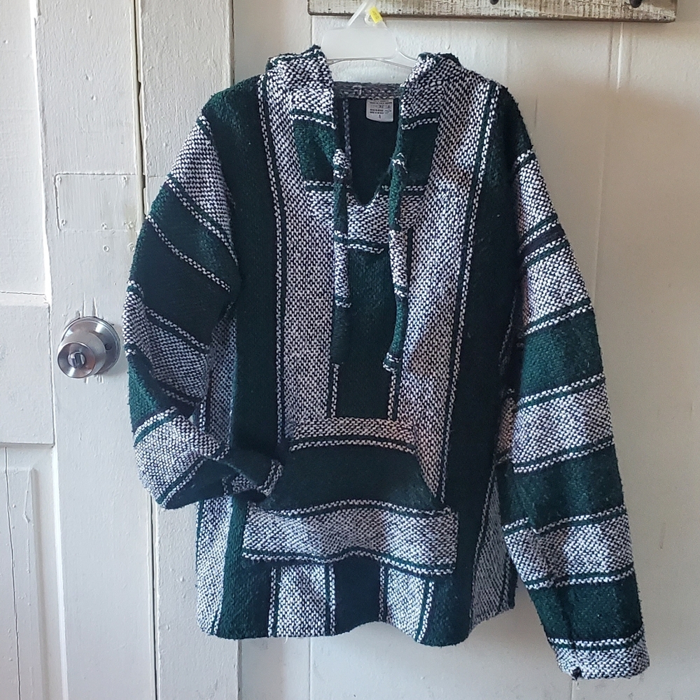 Green Drug Rug - Picture 2 of 7
